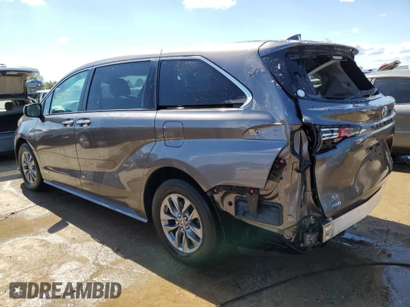 2021 Toyota Sienna XLE with VIN 5TDYSKFC3MS018859, listed as a Copart auction lot 55819654 with 89,399 mi miles and Salvage title. Bid and sale history available at DreamBid. Image 2.