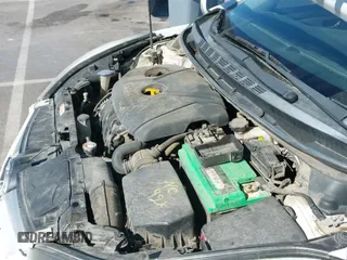 2015 Hyundai Elantra SE z VIN 5NPDH4AE9FH584535, wystawiony jako IAAI lot #43377884 z przebiegiem 113 484 mil mil oraz . Historia ofert i sprzedaży dostępna na DreamBid. Obrazek 12.