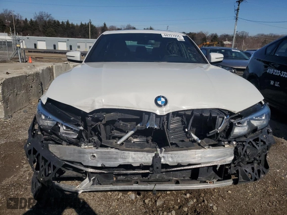 2020 BMW 3 Series 330i xDrive with VIN 3MW5R7J01L8B10114, listed as a Copart auction lot 44727255 with 61,671 mi miles and Non Repairable. Bid and sale history available at carsss.com. Image 5.