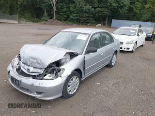 2005 Honda Civic LX with VIN 2HGES16595H523708, listed as a IAAI auction lot 40424176 with 60,593 mi miles and . Bid and sale history available at DreamBid. Image 2.