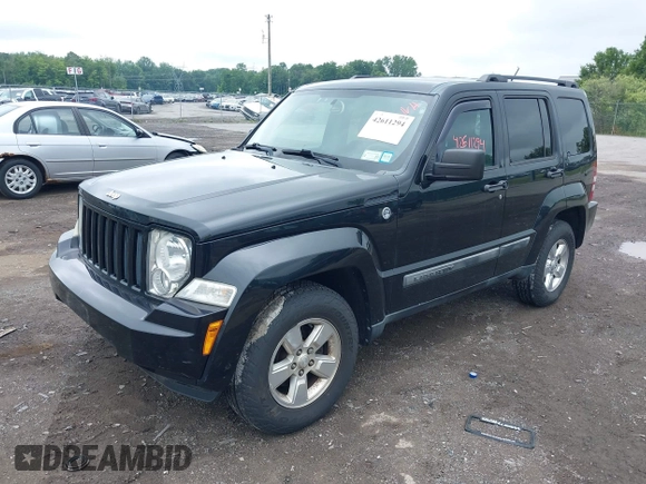 2012 Jeep Liberty Arctic z VIN 1C4PJMAK5CW111521, wystawiony jako IAAI lot #42611294 z przebiegiem 104 644 mil mil oraz . Historia ofert i sprzedaży dostępna na DreamBid. Obrazek 2.