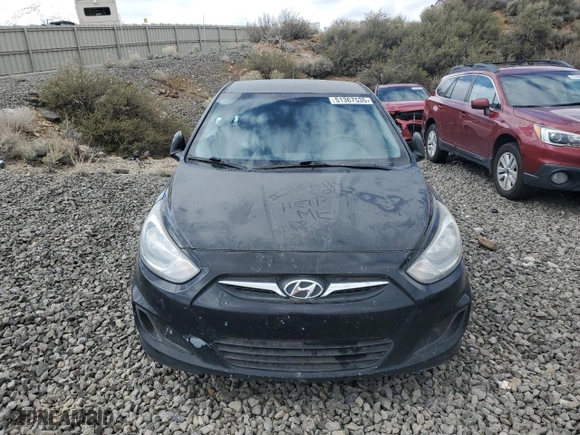 2013 Hyundai Accent GL with VIN KMHCT5AE7DU107861, listed as a Copart auction lot 51367535 with 136,450 mi miles and Clean Title. Bid and sale history available at carsss.com. Image 5.