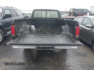 1996 Ford F-150 Special with VIN 1FTEF15N9TLA06123, listed as a IAAI auction lot 41552162 with 1 mi miles. Bid and sale history available at carsss.com. Image 17.