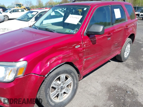 2008 Mercury Mariner with VIN 4M2CU91138KJ47288, listed as a IAAI auction lot 42149561 with 158,460 mi miles and . Bid and sale history available at DreamBid. Image 6.