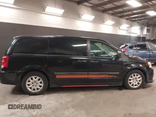 2014 Ram Cargo Van Tradesman с VIN 2C4JRGAG3ER229641, выставлен на аукционе IAAI как лот 42256563 с пробегом 139 508 миль миль и . История ставок и продаж доступна на DreamBid. Изображение 13.