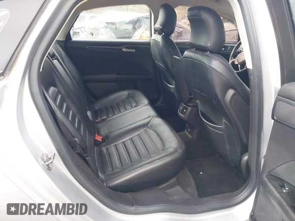 2015 Ford Fusion SE with VIN 3FA6P0HDXFR307381, listed as a IAAI auction lot 41928936 with 154,504 mi miles. Bid and sale history available at carsss.com. Image 8.