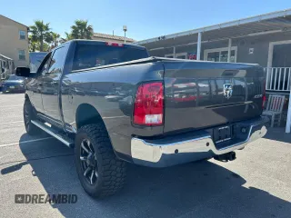 2017 Ram 2500 Tradesman with VIN 3C6UR5CJ8HG579035, listed as a Copart auction lot 46916745 with 100,645 mi miles and Clean title. Bid and sale history available at DreamBid. Image 3.