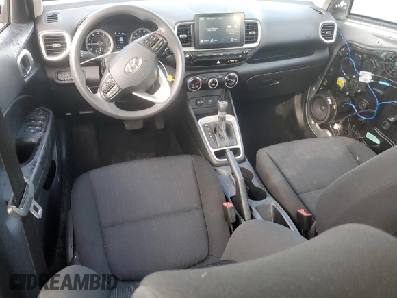 2021 Hyundai Venue SE with VIN KMHRB8A33MU069722, listed as a Copart auction lot 42709195 with 62,056 mi miles and Salvage Title. Bid and sale history available at DreamBid. Image 8.