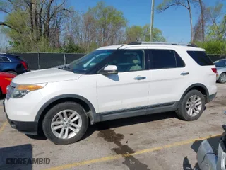 2012 Ford Explorer XLT with VIN 1FMHK7D96CGA36961, listed as a IAAI auction lot 41963123 with 186,773 mi miles. Bid and sale history available at carsss.com. Image 14.