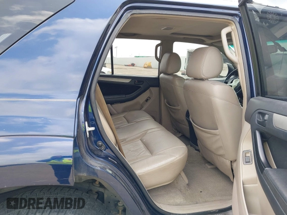 2007 Toyota 4Runner SR5 with VIN JTEZU14R070088127, listed as a IAAI auction lot 41938132 with 289,180 mi miles. Bid and sale history available at carsss.com. Image 8.