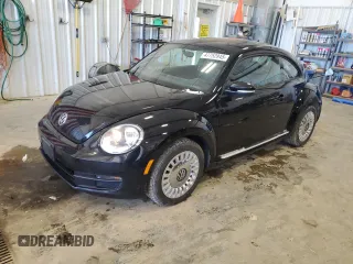 2014 Volkswagen Beetle 1.8T z VIN 3VWJ17AT4EM656948, wystawiony jako Copart lot #47752945 z przebiegiem 143 231 mil mil oraz Czysty tytuł • Clean title. Historia ofert i sprzedaży dostępna na DreamBid. Obrazek 1.