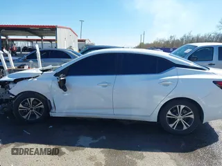 2020 Nissan Sentra SV with VIN 3N1AB8CV1LY215906, listed as a IAAI auction lot 41698379 with 84,901 mi miles. Bid and sale history available at carsss.com. Image 14.