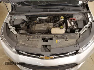 2020 Chevrolet Trax LS z VIN KL7CJKSBXLB029659, wystawiony jako Copart lot #48119455 z przebiegiem 57 322 mil mil oraz Szkoda całkowita • Salvage title. Historia ofert i sprzedaży dostępna na DreamBid. Obrazek 22.