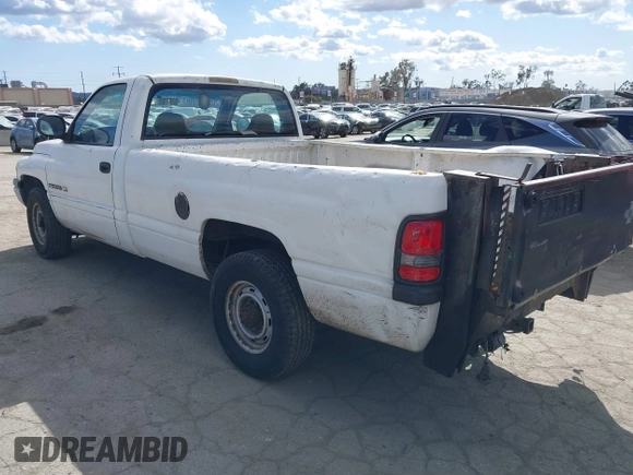1999 Dodge Ram 2500 with VIN 3B7KC26Z0XM540263, listed as a IAAI auction lot 41939401 with 158,801 mi miles. Bid and sale history available at carsss.com. Image 3.