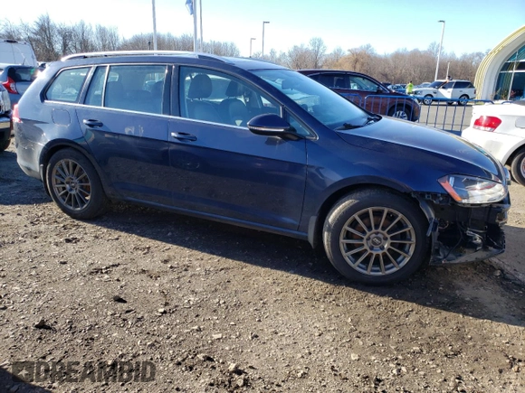2015 Volkswagen Golf SportWagen TDI SE with VIN 3VWFA7AU4FM520755, listed as a Copart auction lot 82184313 with 225,651 mi miles. Bid and sale history available at carsss.com. Image 4.