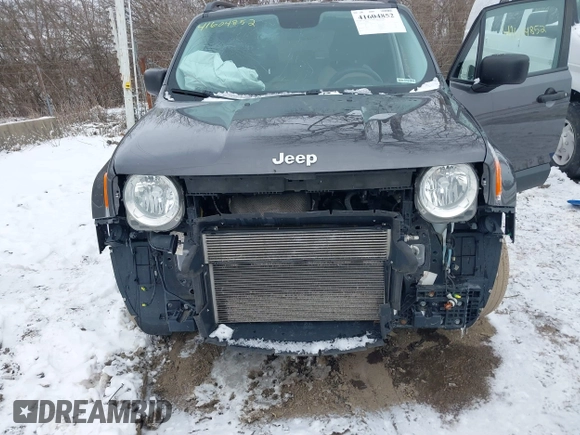 2017 Jeep Renegade Sport with VIN ZACCJBAB0HPG11643, listed as a IAAI auction lot 41604852 with 125,110 mi miles and . Bid and sale history available at carsss.com. Image 6.