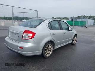 2008 Suzuki SX4 Convenience Pkg with VIN JS2YC415X85101496, listed as a IAAI auction lot 41989802 with 265,101 mi miles. Bid and sale history available at carsss.com. Image 4.
