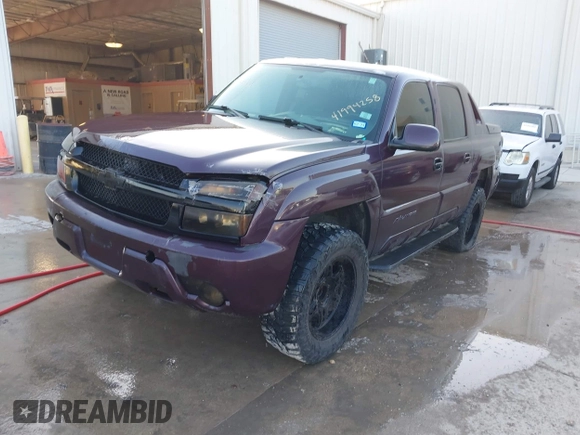 2004 Chevrolet Avalanche with VIN 3GNEC12T94G262585, listed as a IAAI auction lot 41994258 with 174,707 mi miles and . Bid and sale history available at DreamBid. Image 2.
