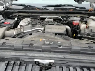 2024 Chevrolet Silverado 2500HD Custom z VIN 1GC4YMEY4RF115355, wystawiony jako Copart lot #67440845 z przebiegiem 54 071 mil mil oraz Szkoda całkowita • Salvage title. Historia ofert i sprzedaży dostępna na DreamBid. Obrazek 15.