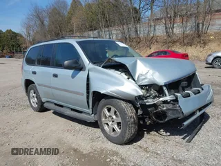 2008 GMC Envoy SLE2 with VIN 1GKDT13S182246605, listed as a IAAI auction lot 41801577 with 116,200 mi miles. Bid and sale history available at carsss.com. Image 1.