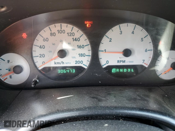2007 Dodge Grand Caravan SE with VIN 1D4GP24R17B233725, listed as a Copart auction lot 58557245 with 306,473 mi miles and Salvage title. Bid and sale history available at DreamBid. Image 9.