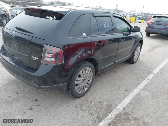 2010 Ford Edge Sport with VIN 2FMDK4AC4ABA68356, listed as a IAAI auction lot 41858070 with 200,664 mi miles. Bid and sale history available at carsss.com. Image 4.