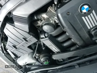 2010 BMW 3 Series 328i с VIN WBAPH7G58ANM51583, выставлен на аукционе IAAI как лот 42753304 с пробегом 208 515 миль миль и . История ставок и продаж доступна на DreamBid. Изображение 19.