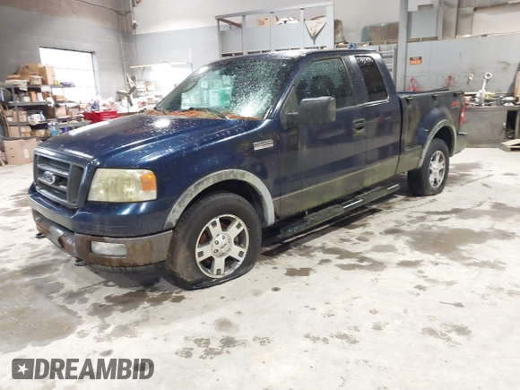 2005 Ford F-150 XLT z VIN 1FTPX04545KE70835, wystawiony jako IAAI lot #41980533 z przebiegiem 213 054 mil mil oraz . Historia ofert i sprzedaży dostępna na DreamBid. Obrazek 2.