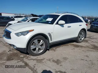 2017 Infiniti QX70 z VIN JN8CS1MU0HM143050, wystawiony jako IAAI lot #41712100 z przebiegiem 123 907 mil mil oraz . Historia ofert i sprzedaży dostępna na DreamBid. Obrazek 18.