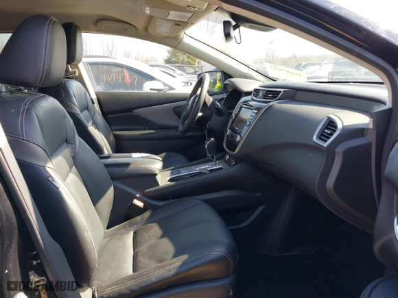 2023 Nissan Murano SL with VIN 5N1AZ2CS9PC104672, listed as a IAAI auction lot 41697937 with 135,285 mi miles. Bid and sale history available at carsss.com. Image 5.