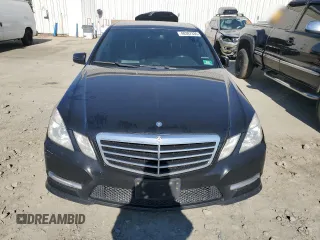 2013 Mercedes-Benz E 350 Luxury with VIN WDDHF8JB8DA735489, listed as a Copart auction lot 48387335 with 247,382 mi miles and Clean Title. Bid and sale history available at DreamBid. Image 5.