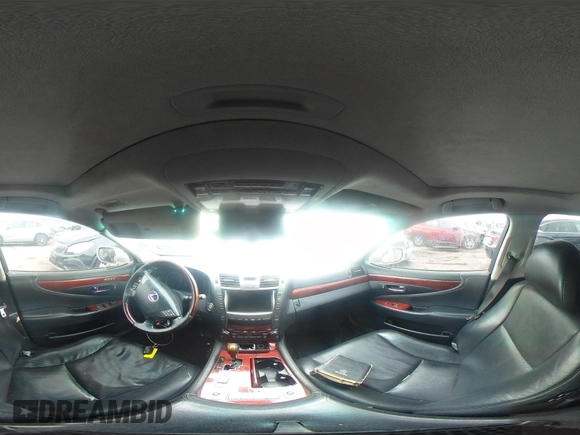 2007 Lexus LS 460 L z VIN JTHGL46F375014513, wystawiony jako IAAI lot #42124510 z przebiegiem Nie podano mil oraz . Historia ofert i sprzedaży dostępna na DreamBid. Obrazek 18.