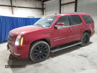 2012 Cadillac Escalade Premium z VIN 1GYS4CEF0CR261926, wystawiony jako Copart lot #47804375 z przebiegiem 177 701 mil mil oraz Tytuł czysty. Historia ofert i sprzedaży dostępna na DreamBid. Obrazek 1.