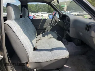1990 Toyota Pickup DX с VIN JT4RN81P0L5083309, выставлен на аукционе Copart как лот 74438354 с пробегом 143 909 миль миль и Чистый • Clean title. История ставок и продаж доступна на DreamBid. Изображение 10.