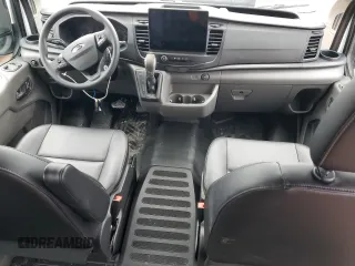 2024 Ford Transit Passenger XL with VIN 1FBAX9Y82RKB32407, listed as a Copart auction lot 48528335 with 1,262 mi miles and Salvage Title. Bid and sale history available at DreamBid. Image 8.