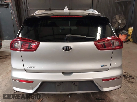 2019 Kia Niro LX with VIN KNDCB3LC5K5320824, listed as a IAAI auction lot 41996036 with 66,717 mi miles. Bid and sale history available at carsss.com. Image 17.