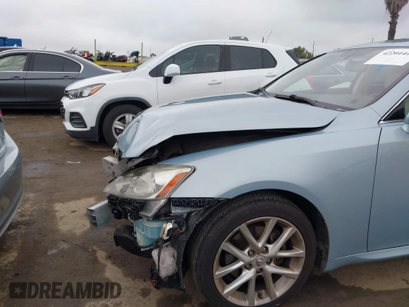 2013 Lexus IS 250 с VIN JTHBF5C25D5186028, выставлен на аукционе IAAI как лот 42201419 с пробегом 106 494 миль миль и . История ставок и продаж доступна на DreamBid. Изображение 6.