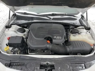 2014 Chrysler 300 with VIN 2C3CCAEGXEH358259, listed as a Copart auction lot 44725945 with 185,481 mi miles and Salvage Title. Bid and sale history available at carsss.com. Image 11.