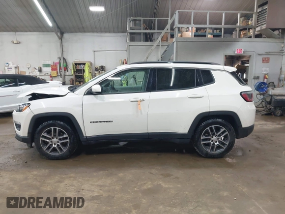 2019 Jeep Compass Latitude with VIN 3C4NJCBB8KT685910, listed as a IAAI auction lot 42423224 with 70,236 mi miles and . Bid and sale history available at DreamBid. Image 14.