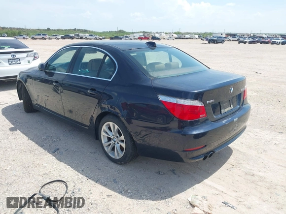 2009 BMW 5 Series 535i xDrive z VIN WBANV93519C133586, wystawiony jako IAAI lot #42377442 z przebiegiem 210 243 mil mil oraz . Historia ofert i sprzedaży dostępna na DreamBid. Obrazek 3.