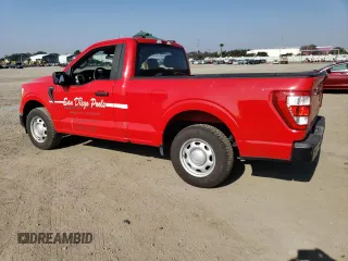 2021 Ford F-150 XL z VIN 1FTMF1CP3MKD82677, wystawiony jako Copart lot #82826014 z przebiegiem 98 441 mil mil oraz Szkoda całkowita • Salvage title. Historia ofert i sprzedaży dostępna na DreamBid. Obrazek 2.