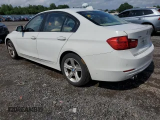 2015 BMW 3 Series 328i xDrive с VIN WBA3B5G54FNS19266, выставлен на аукционе Copart как лот 60695065 с пробегом 111 057 миль миль и Чистый • Clean title. История ставок и продаж доступна на DreamBid. Изображение 2.