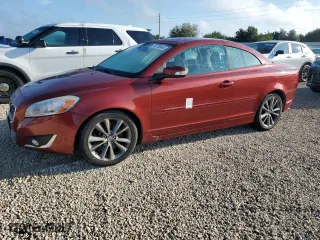 2013 Volvo C70 T5 with VIN YV1672MC8DJ143245, listed as a Copart auction lot 74175544 with 0 mi miles and Salvage Title. Bid and sale history available at carsss.com. Image 1.