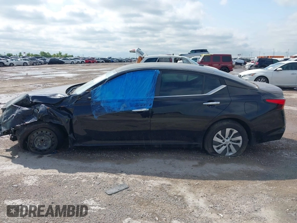 2020 Nissan Altima S with VIN 1N4BL4BVXLC113544, listed as a IAAI auction lot 42215435 with 76,291 mi miles and . Bid and sale history available at DreamBid. Image 14.