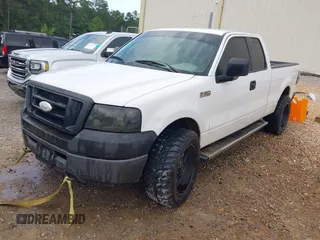 2008 Ford F-150 STX с VIN 1FTRX14W68FA31009, выставлен на аукционе IAAI как лот 42481425 с пробегом 344 735 миль миль и . История ставок и продаж доступна на DreamBid. Изображение 2.