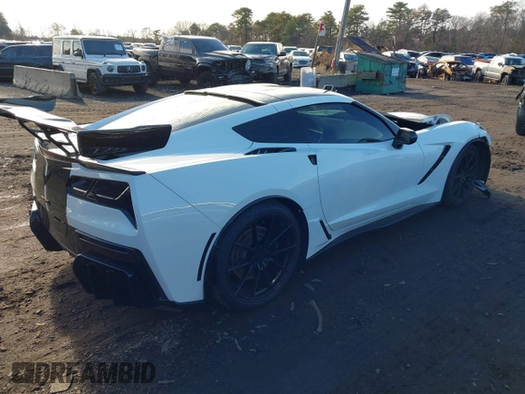 2016 Chevrolet Corvette Z51 2LT with VIN 1G1YK2D74G5105940, listed as a IAAI auction lot 40958524 with 41,215 mi miles and . Bid and sale history available at DreamBid. Image 4.