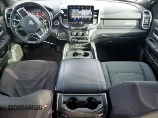 2021 Ram 2500 Big Horn z VIN 3C6UR5DL7MG561281, wystawiony jako Copart lot #49152245 z przebiegiem 77 429 mil mil oraz Szkoda całkowita • Salvage title. Historia ofert i sprzedaży dostępna na DreamBid. Obrazek 8.