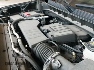 2021 Chevrolet Silverado 1500 Custom z VIN 1GCPYBEK6MZ235209, wystawiony jako IAAI lot #42502274 z przebiegiem 39 675 mil mil oraz . Historia ofert i sprzedaży dostępna na DreamBid. Obrazek 19.