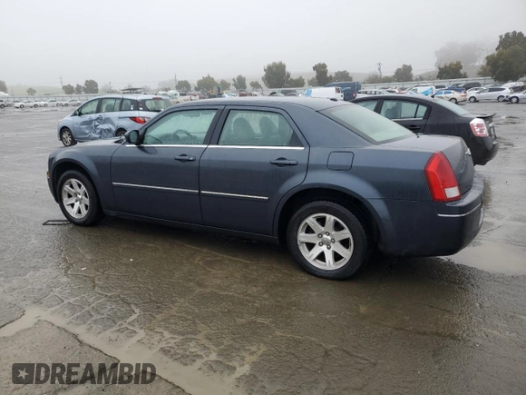 2007 Chrysler 300 Signature with VIN 2C3KA53G07H731193, listed as a Copart auction lot 86184104 with 200,268 mi miles and Clean Title. Bid and sale history available at carsss.com. Image 2.