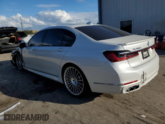 2022 BMW 7 Series with VIN WBA7U2C11NCH35515, listed as a Copart auction lot 63693782 with Not provided miles and . Bid and sale history available at DreamBid. Image 3.